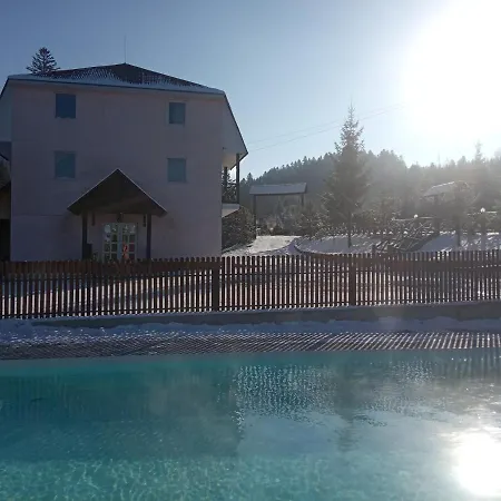 Hotell наташка